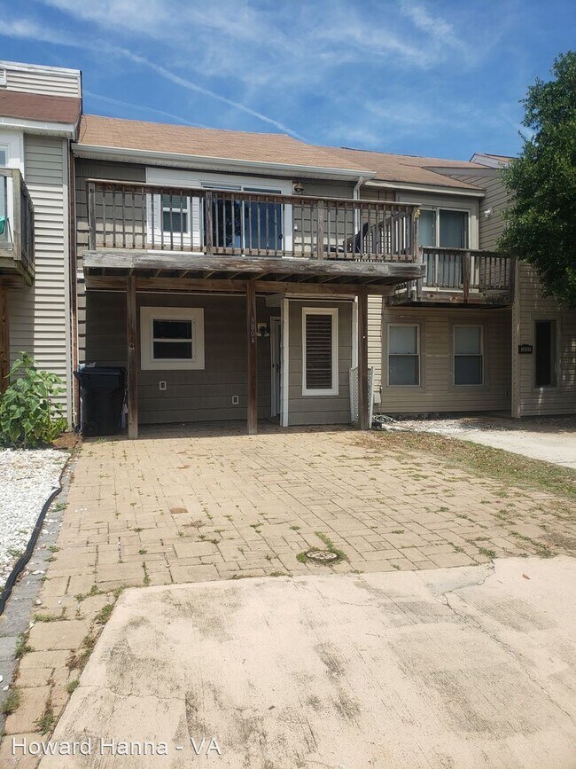 2 br, 2.5 bath House 3804 Mystic Cove Court 3804 Mystic Cove Ct