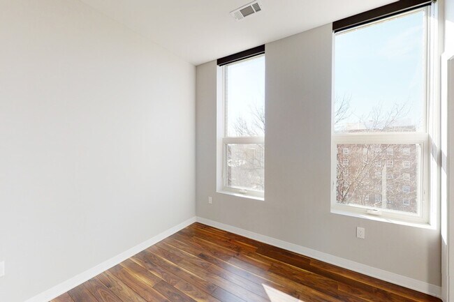 Floorplan - 520 E Armour