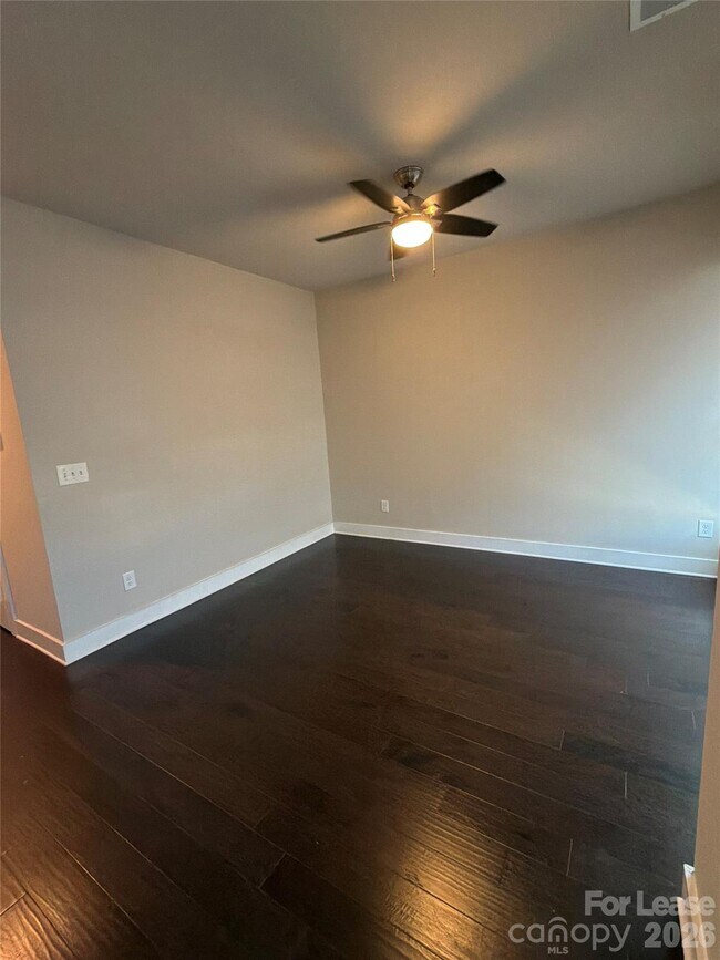 Building Photo - 1739 Cannon View Ln