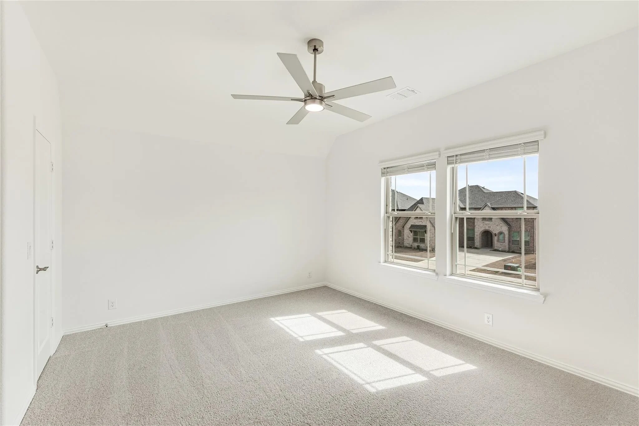Building Photo - 2904 Emerald Trace Dr