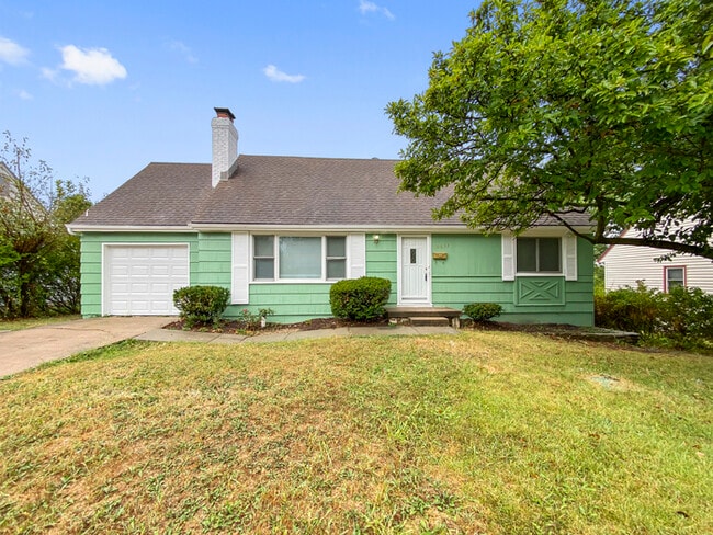 Primary Photo - Charming and Spacious 4-Bedroom, 2-Bathroo...
