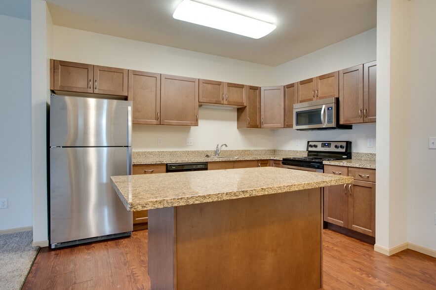 Primary Photo - Latitude 46 Apartments