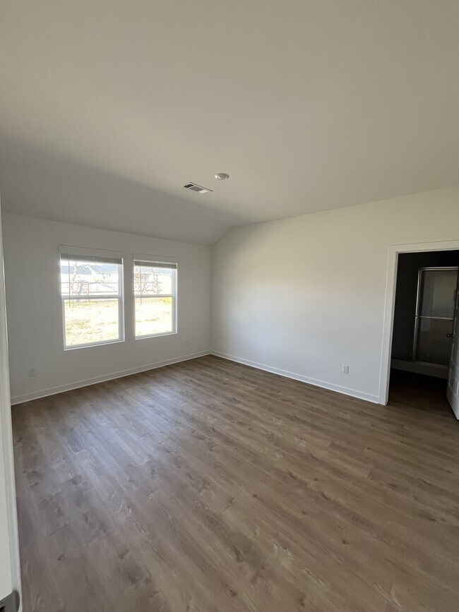 Building Photo - 573 Arizona St