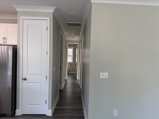 Building Photo - 302 Poplar St