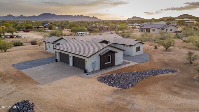 Building Photo - 15223 E Lone Mountain Rd