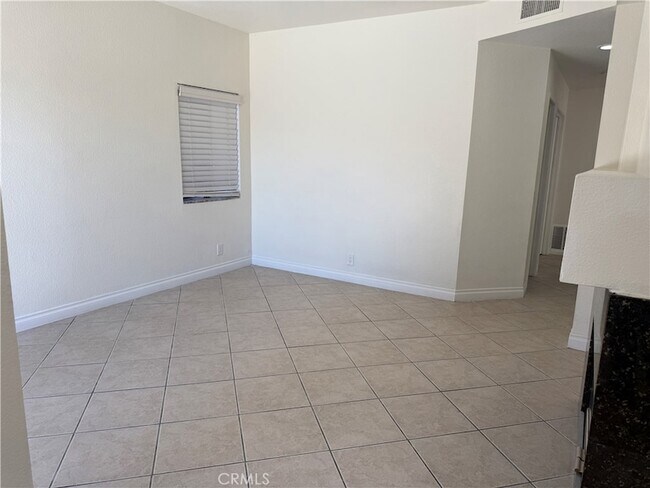 Building Photo - 30159 Westlake Dr