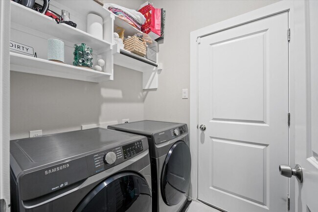 Building Photo - 4520 Garrison Ave