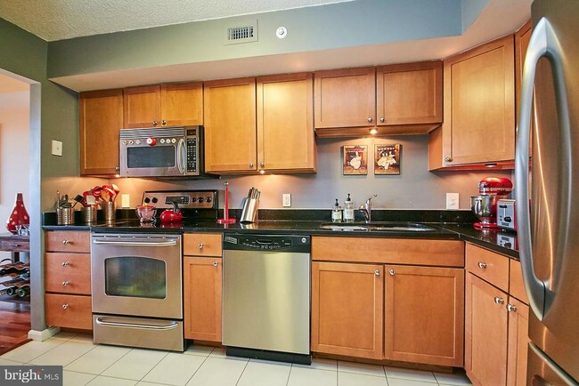 Building Photo - 2230 George C Marshall Dr