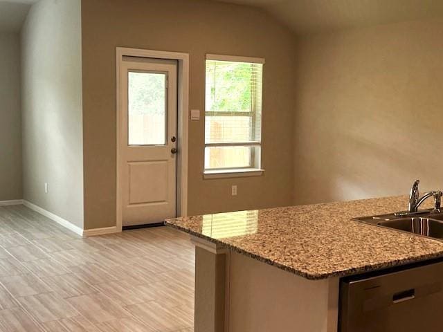 Building Photo - 333 Wildrose Cir