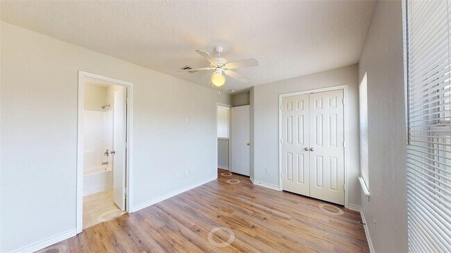 Building Photo - 4131 McFarland Dr