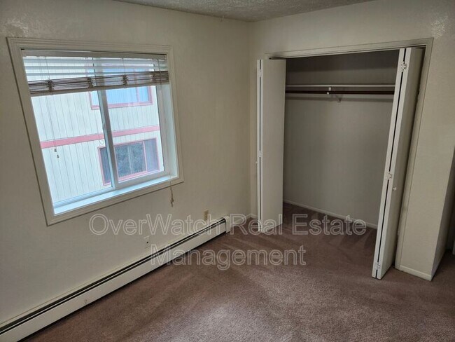 Building Photo - 8116 Boundary Ave