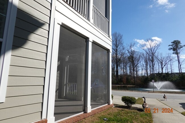 Building Photo - 2 Bedroom 2 bath rental in Yorktown