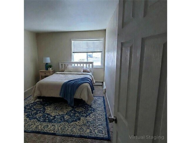 Building Photo - 808 Evergreen Ave