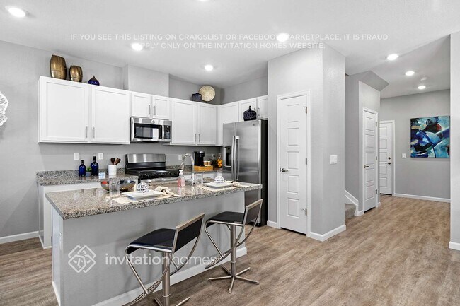 Building Photo - 1836 S Flat Rock Way