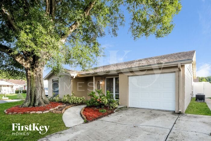 Building Photo - 6803 Fernfield Ct