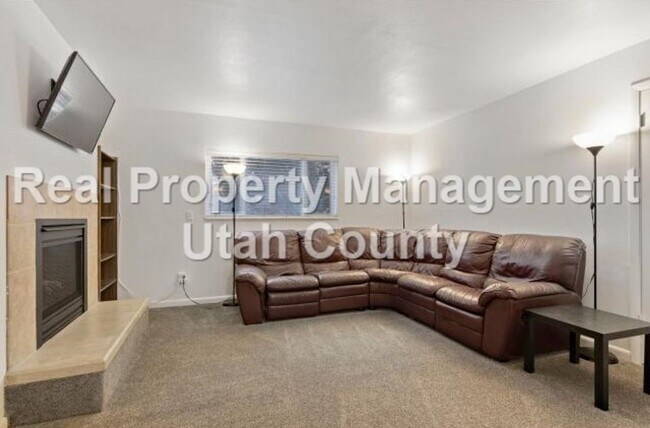 Building Photo - Condo for Rent in Orem's Amiron Village!