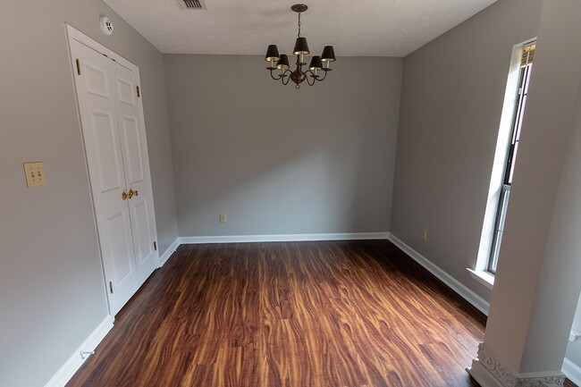 Building Photo - Home for Rent in Dalraida