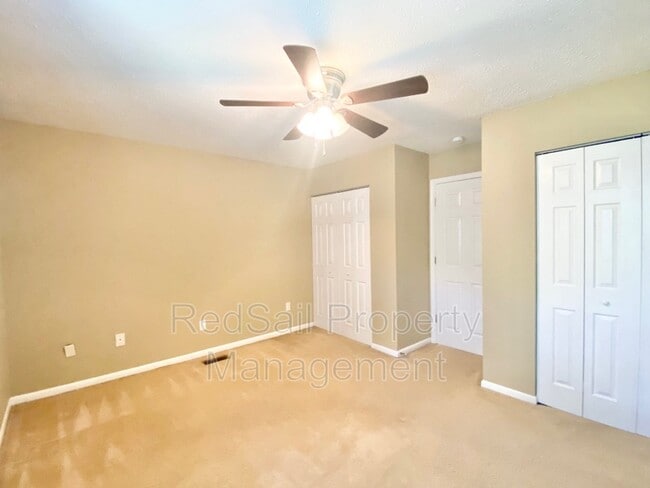 Building Photo - 1105 Old Denbigh Blvd