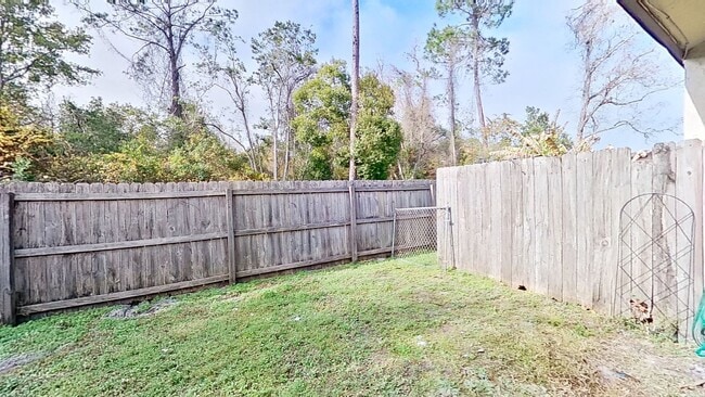 Building Photo - Renovated 2Bed/2Bath Patio Home - Jefferson Square in Orange Park