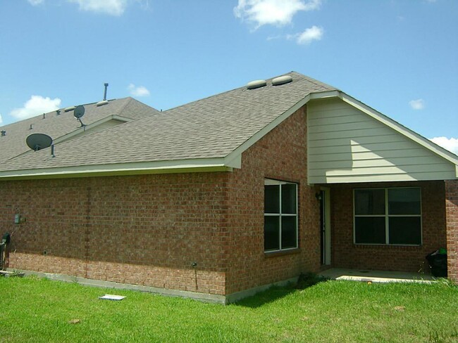 Building Photo - 14023 Concord Meadow Ln
