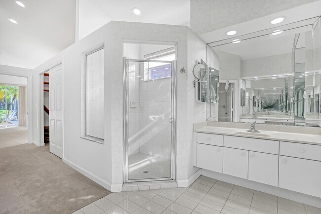 Building Photo - 22 Windward Isle