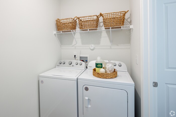 Building Photo - 7523 Tender Heart Cir