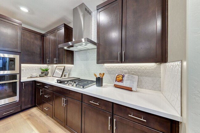 Building Photo - Resort Living, Age Restricted, 55+ Community, 3 Bedroom Home In Northwest Las Vegas