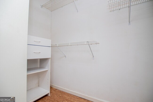 Building Photo - 1499 Stonington Ct