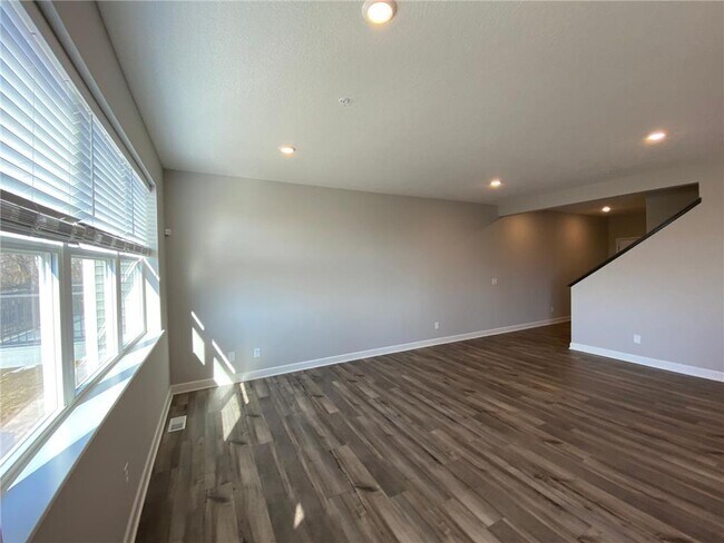 Building Photo - 9265 4th St N