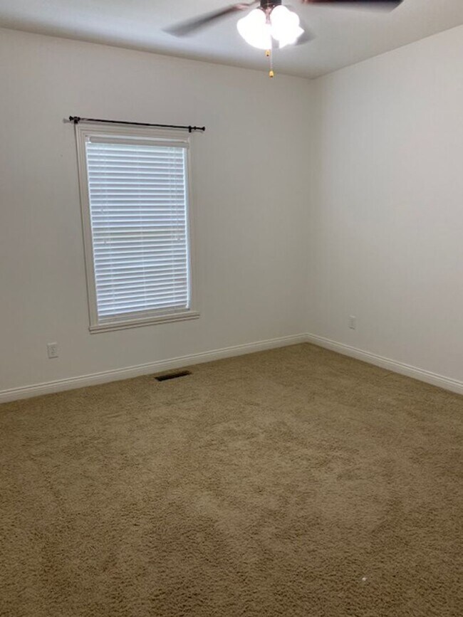Building Photo - Coming Soon --- Mid-July (5 Bedroom, 3 Bat...