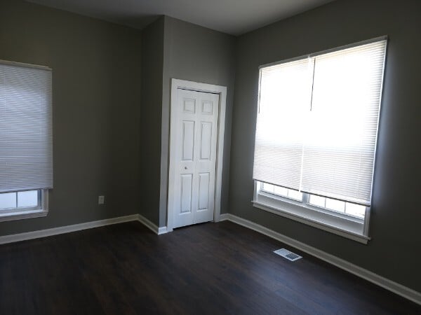 Building Photo - 127 Fain St