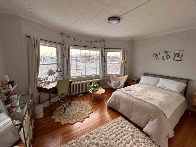 Building Photo - 451 New Park Ave