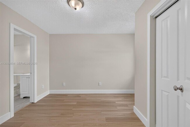 Building Photo - 20759 SW 83rd Ave