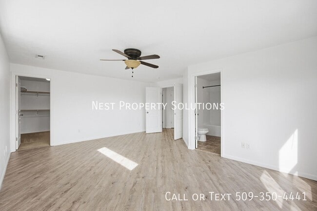 Building Photo - 800 S Hamilton Rd