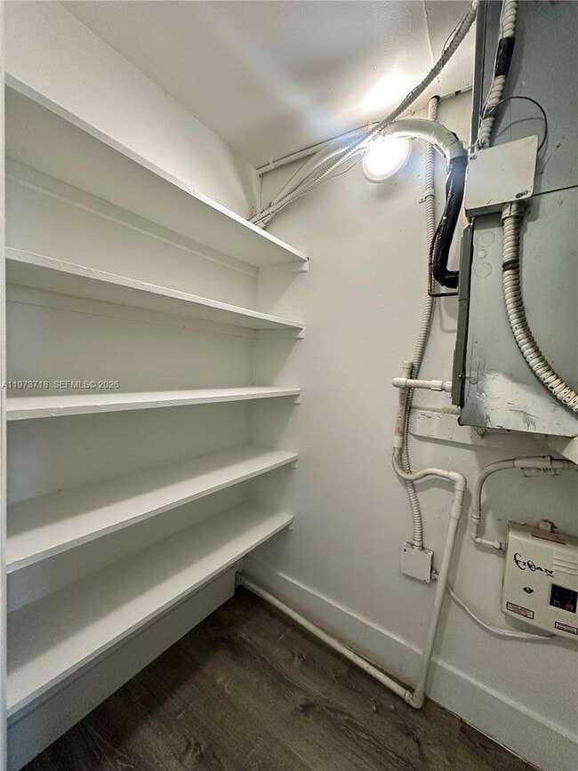 Building Photo - 2300 Madison St