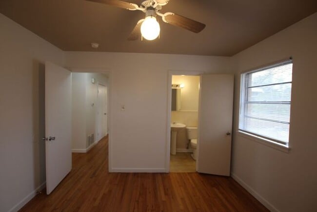 Building Photo - 3 Bed 2 Bath Home Near UT Tyler!