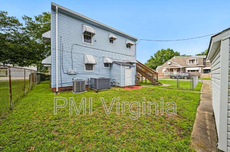 Building Photo - 3702 Cape Henry Ave