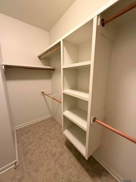 Building Photo - 40325 Coldwater Landing