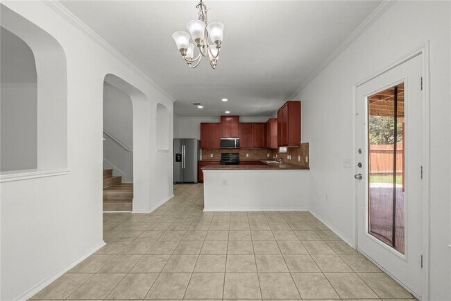 Building Photo - 10909 Helms Deep Dr
