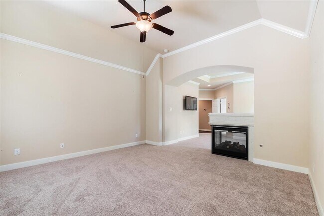 Building Photo - 15602 Shining Brook Ct