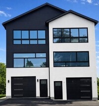 Building Photo - 45 Laurel St