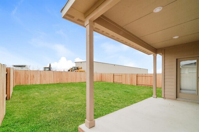 Building Photo - 202 Babblebrook Way