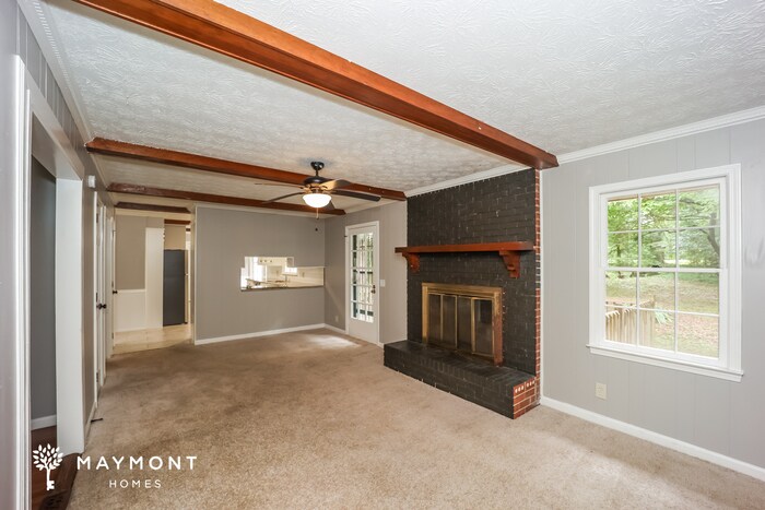 Building Photo - 3560 Clubhouse Ln SE