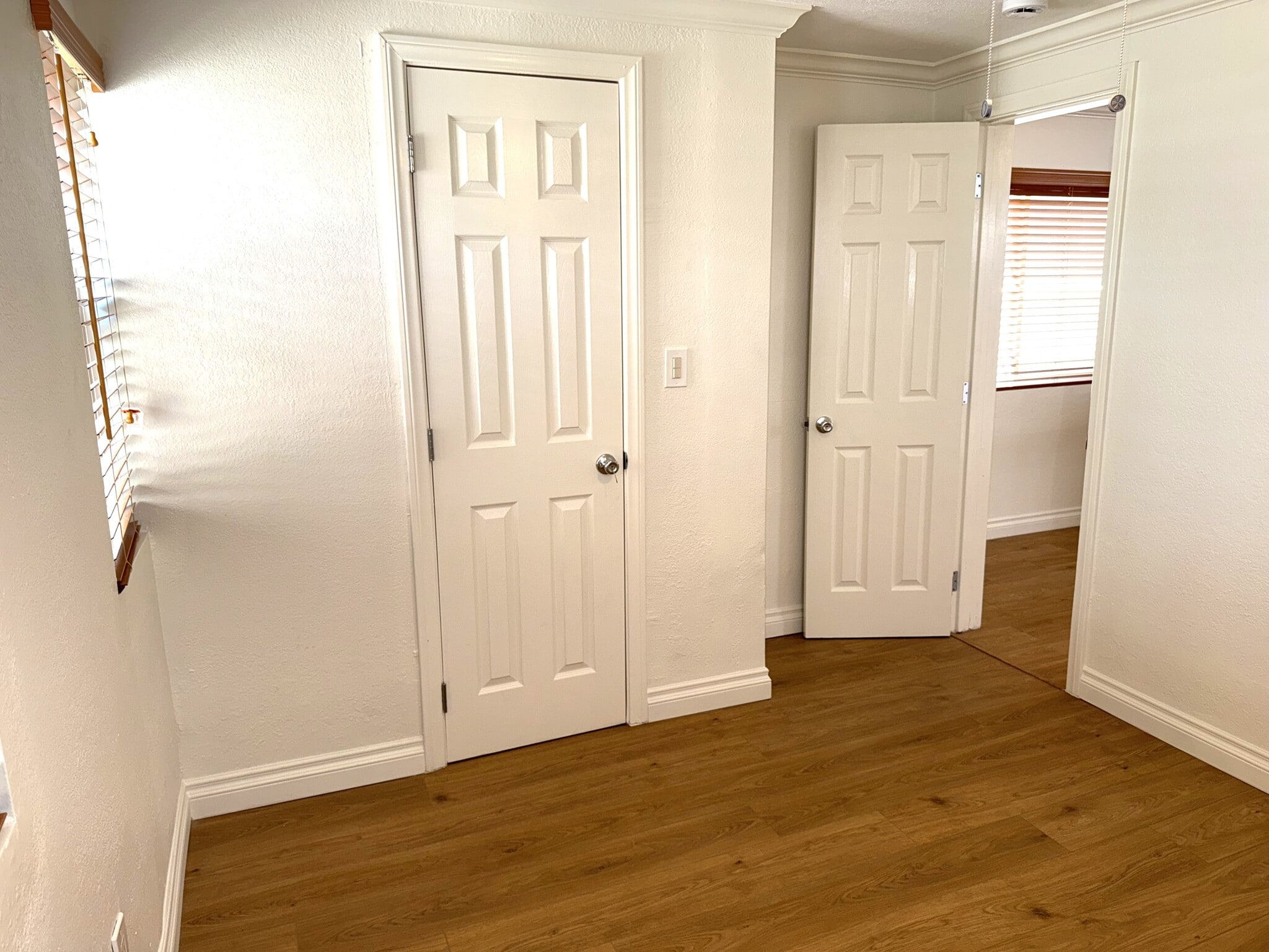 Building Photo - 128 13th St