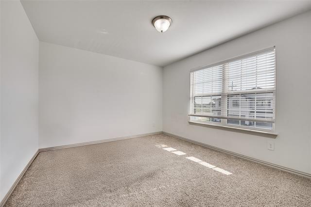 Building Photo - 1106 Bowie Dr