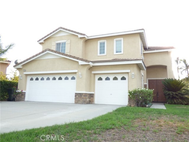 Building Photo - 7238 San Carmela Ct