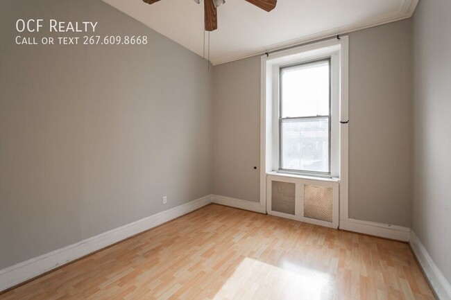 Building Photo - One Bedroom Apartment on Spring Garden Street