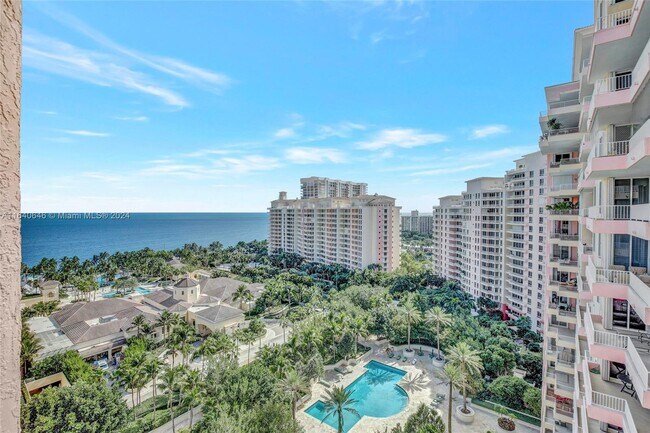 Building Photo - 781 Crandon Blvd