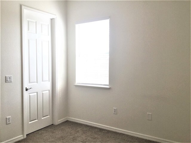 Building Photo - 1808 Sand Arbor Circle