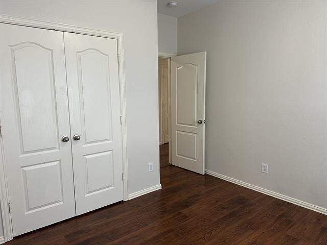 Building Photo - 2820 Cascade Cove Dr